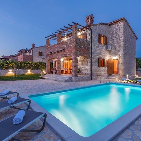 Villa Paradis 6 Jursici Exterior photo